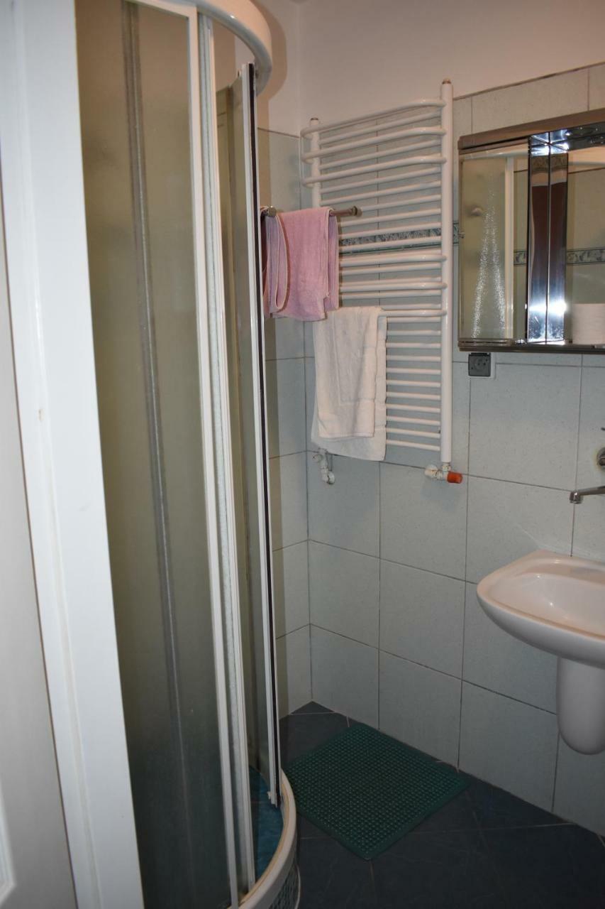 Hotel Osrodek Wypoczynkowy Ania Dźwirzyno Exterior foto